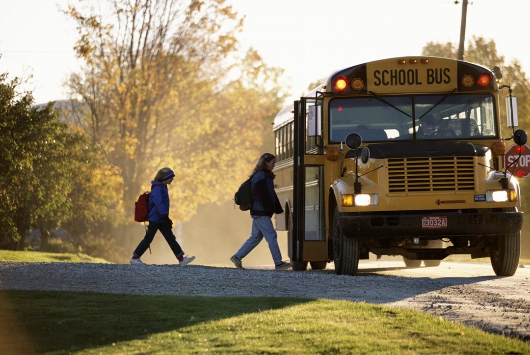 Do you know how to share the road with school buses? | PEMCO