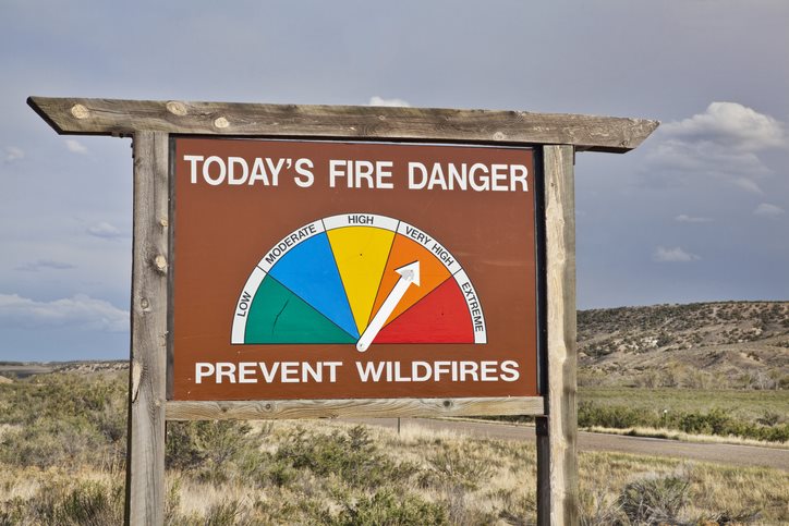 Reduce your home’s wildfire risk 12 ways